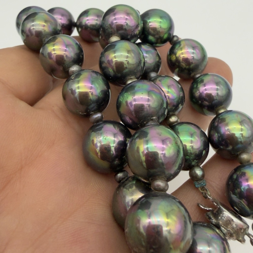 Vintage Peacock Faux Pearl Necklace 12.4 Mm Oilslick Sterling Silver Clasp 16"